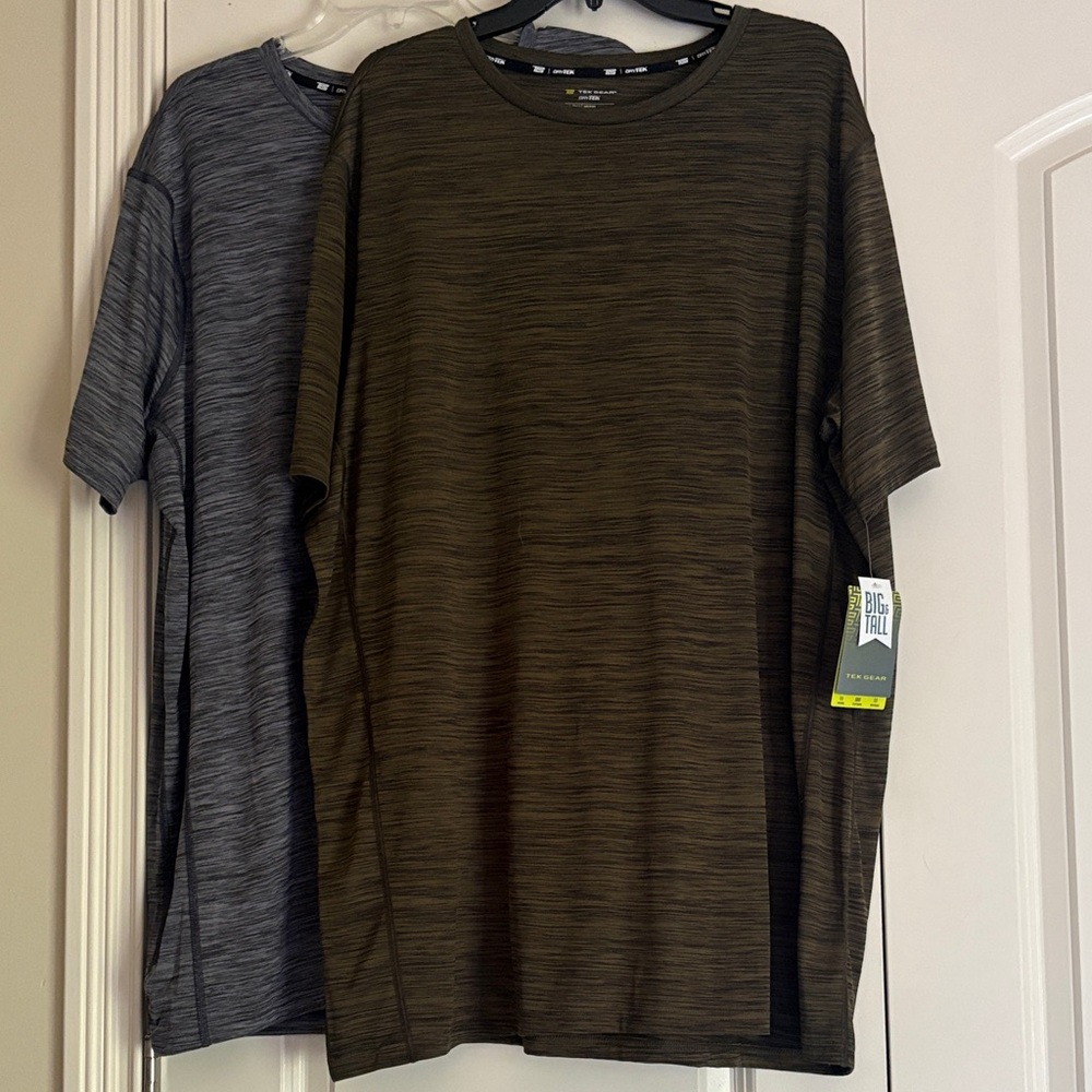 2 Big & Tall Crew Neck Performance Tees in Olive and grey